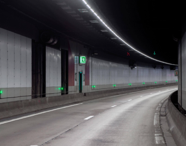 LED manufacturers replace 8 tunnels and 1 underpass with new lamps LED manufacturers replace 8 tunnels and 1 underpass with new lamps