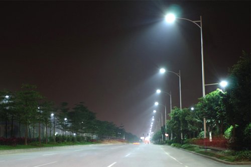 LED street lamps make the night of Xi'an more beautiful LED street lamps make the night of Xi'an more beautiful