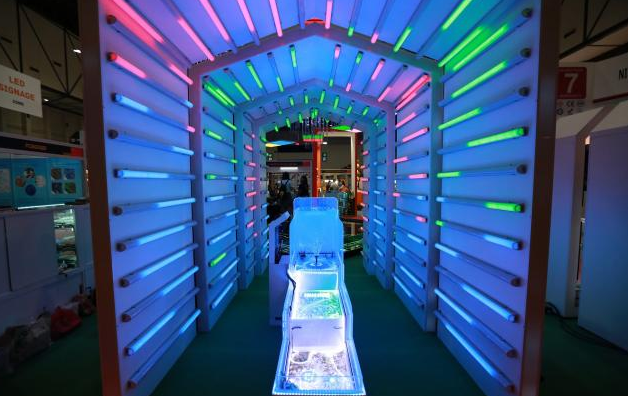 Seoul Semiconductor supplies natural spectrum LEDs SunLike to Rofianda B.V. plant lighting in the Netherlands